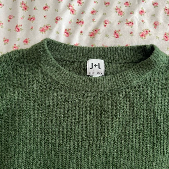 green varsity stripe knit sweater - Picture 2 of 4